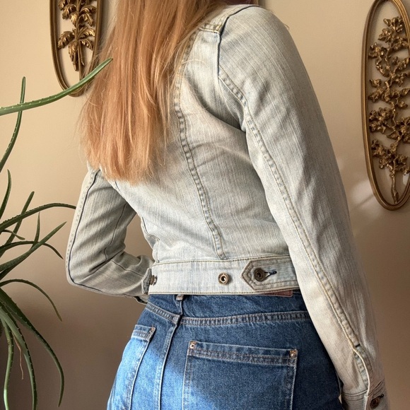 DKNY Light Blue Cropped Jean Jacket - Picture 10 of 10